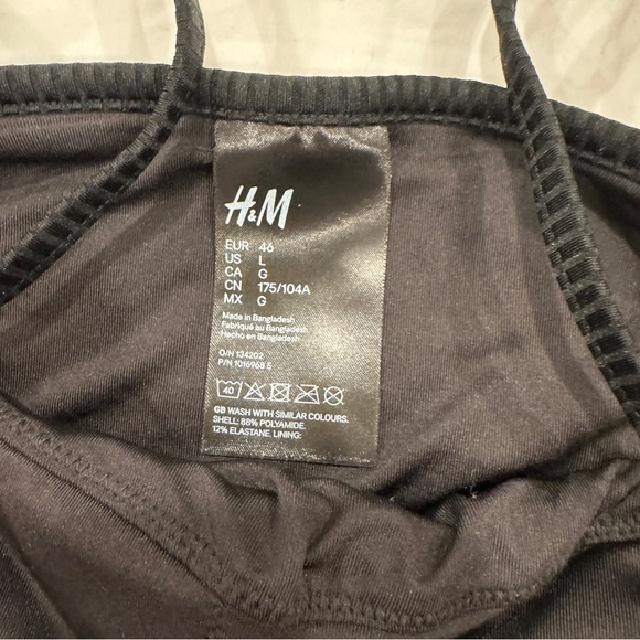 H&M Ribbed Black One Piece Swimsuit Bathing Suit - L - Picture 6 of 6